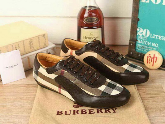 Burberry Fashion Men Sneakers--039